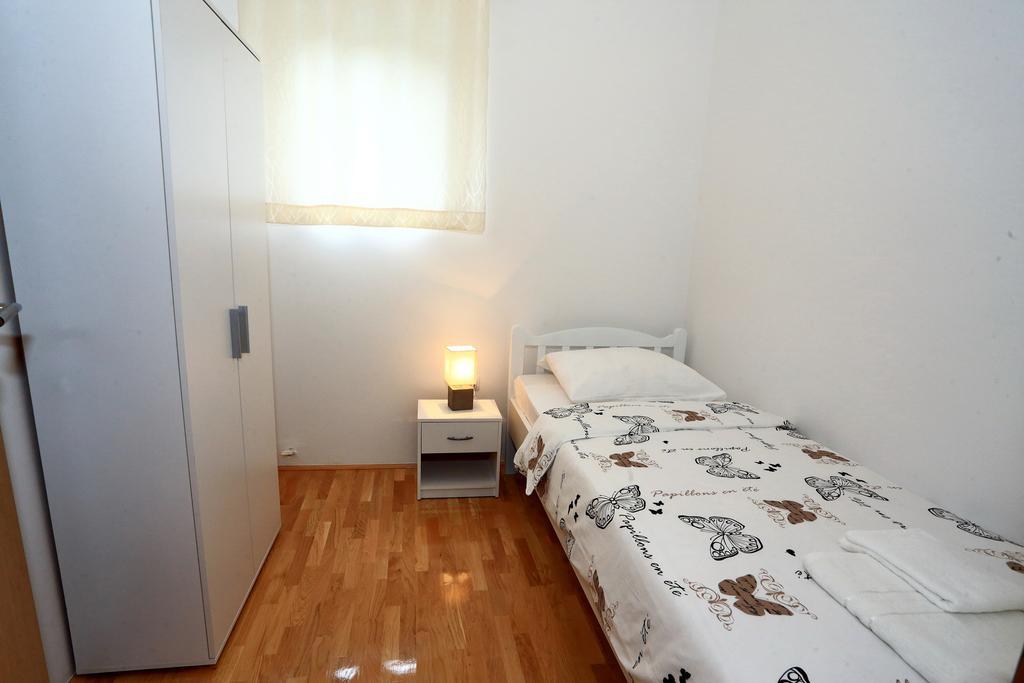 Apartment Ante Bibinje Phòng bức ảnh